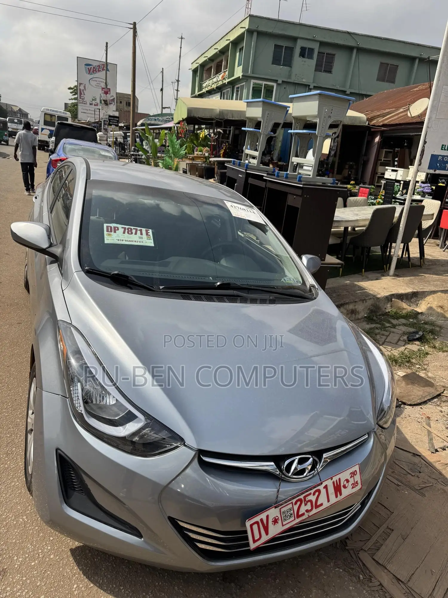 Hyundai Elantra SE Sedan FWD (1.8L 4cyl 6M) 2016 Silver