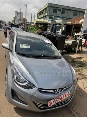Hyundai Elantra SE Sedan FWD (1.8L 4cyl 6M) 2016 Silver