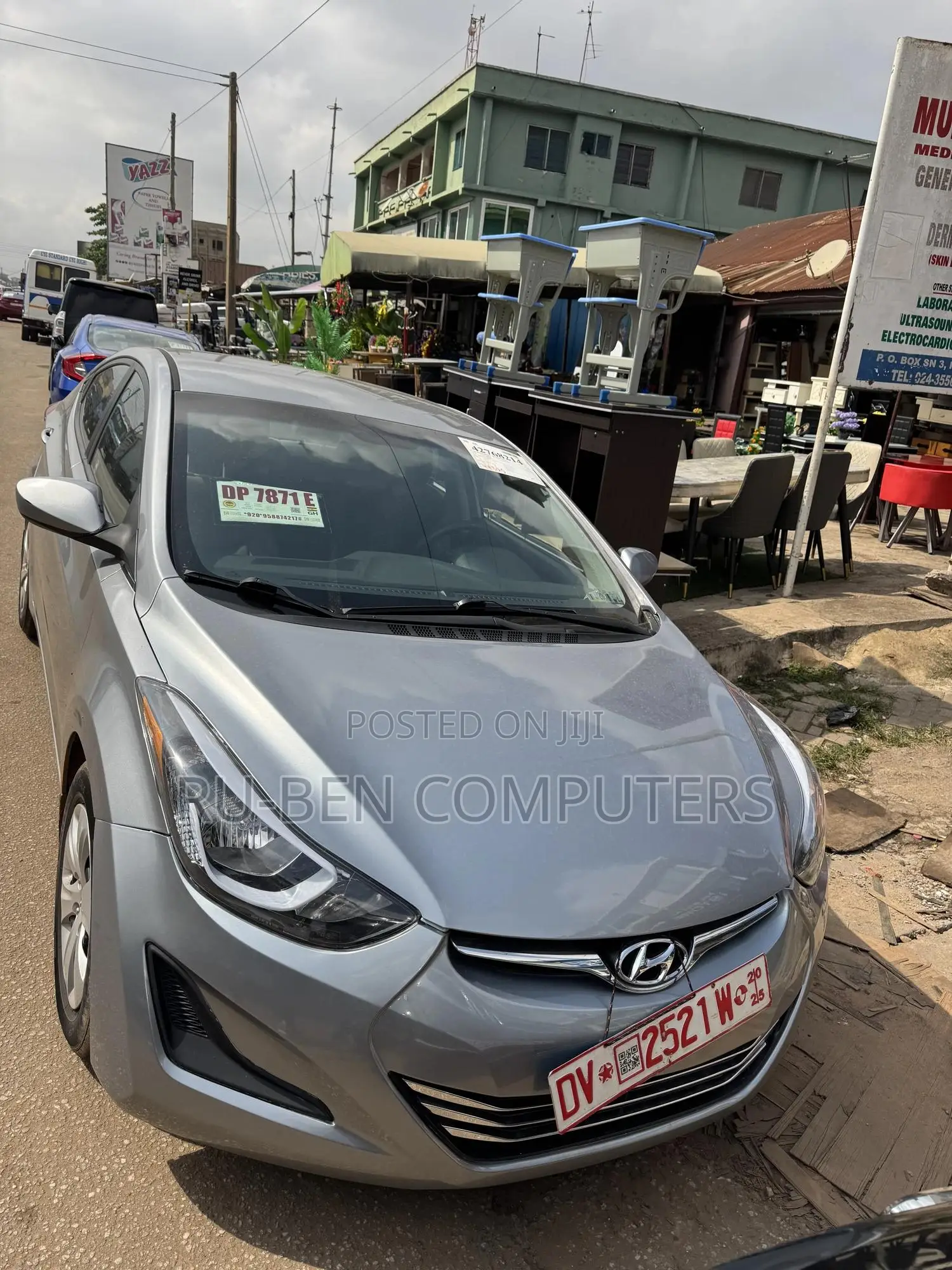 Hyundai Elantra SE Sedan FWD (1.8L 4cyl 6M) 2016 Silver