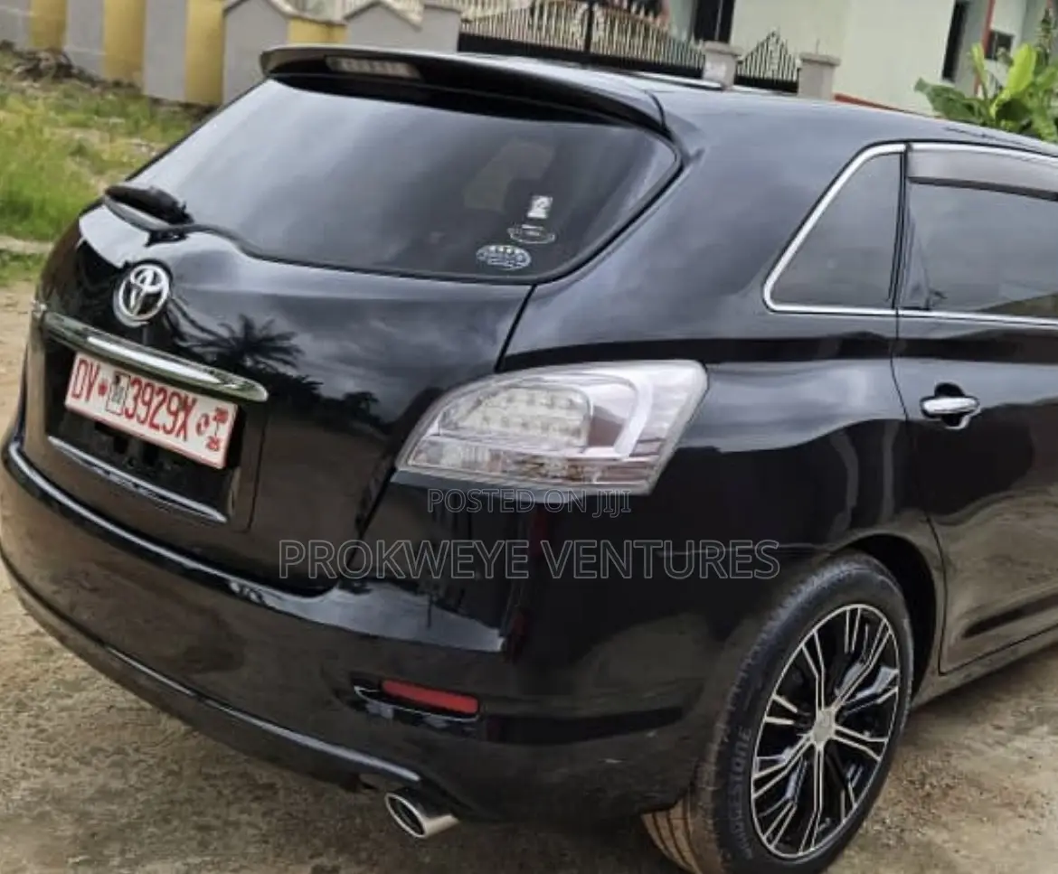Toyota Mark X Zio 2.4 AWD (6 seater) 2010 Black