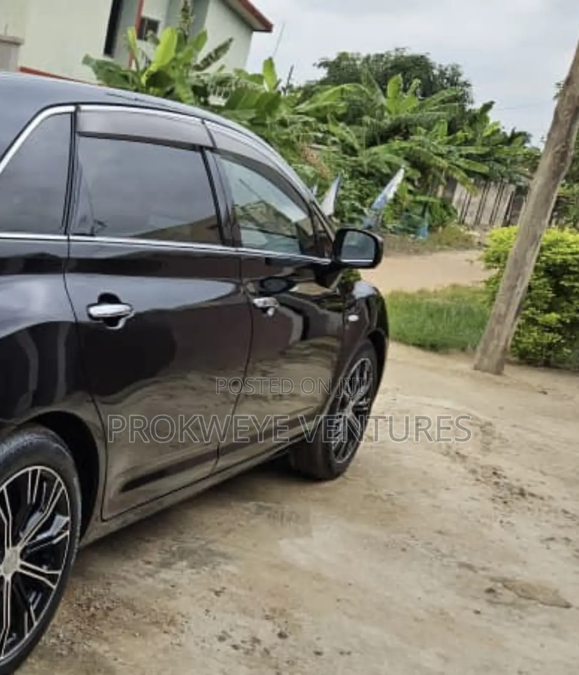Toyota Mark X Zio 2.4 AWD (6 seater) 2010 Black