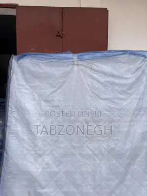 12 Inches Queen Size Home Used Mattresses