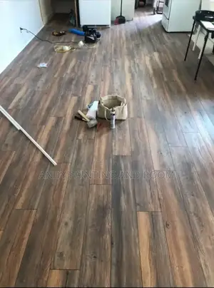 Master of Vinyl Tiles Installation
