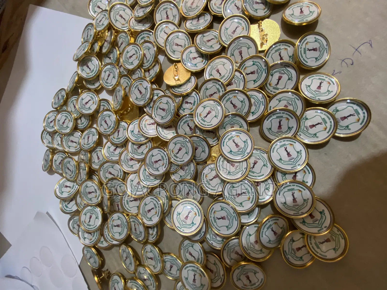 Customized Brooch/ Lapel Pins