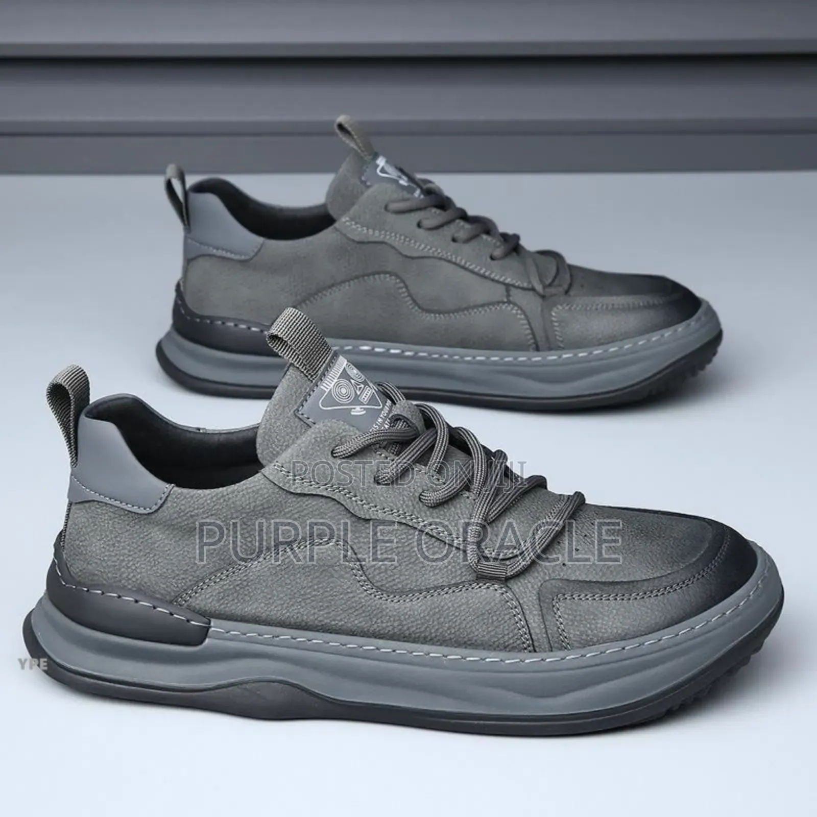 Gray Low-top Casual Shoes