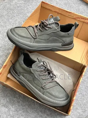Gray Low-top Casual Shoes