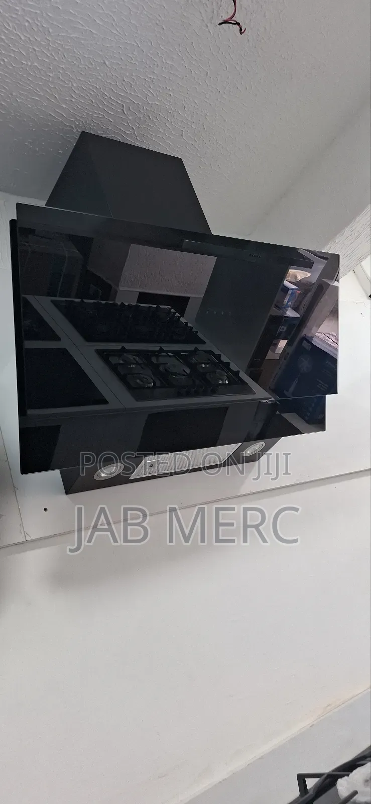Extractor 90cm Digital Touchscreen Built in Filters 2 Options Vent