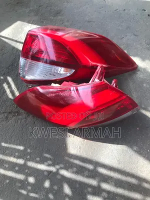 Tucson Tail Light 2017 Pair
