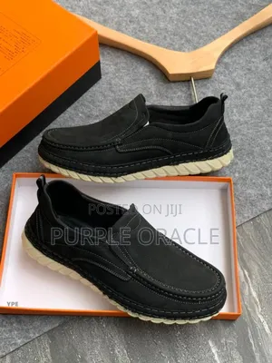 Black Men's Casual Slip-on Loafers