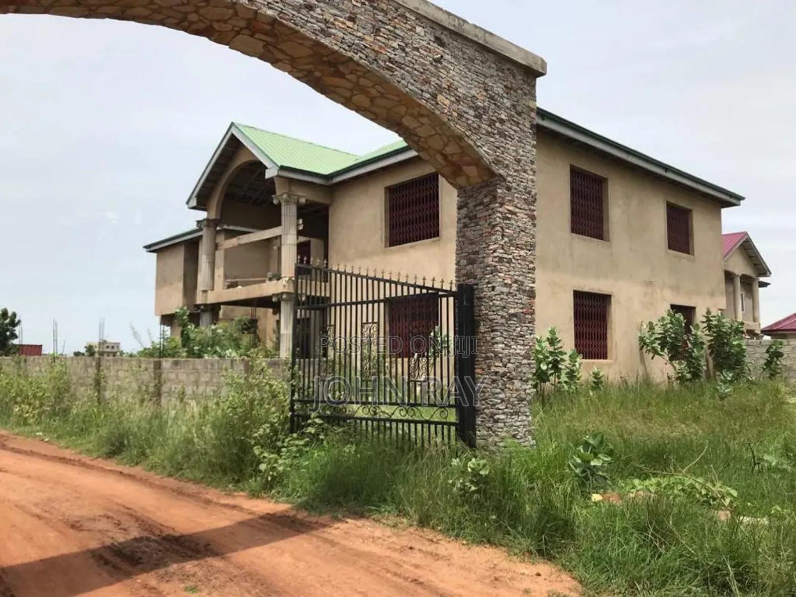 6bdrm Mansion in Noble Estate, Prampram for sale