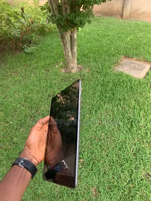 Apple iPad (2022) 32 GB Gray