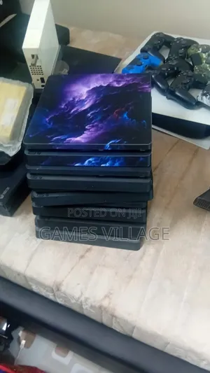 Playstation 4 Slim + 6 Games (Jailbreak)