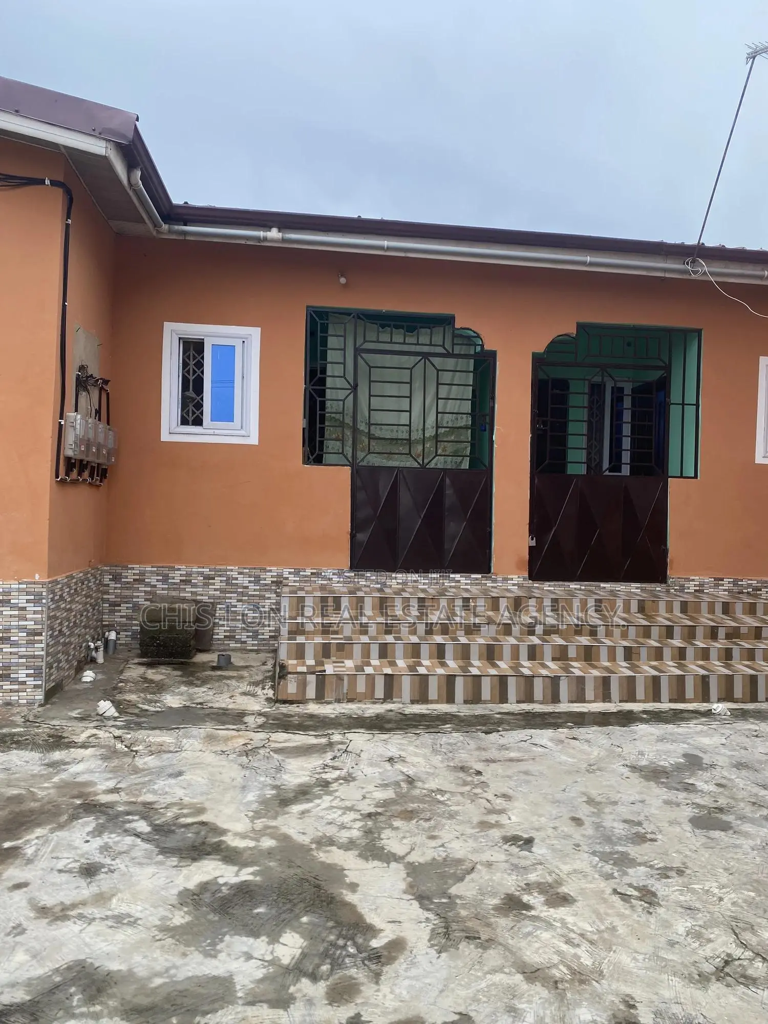1bdrm Room & Parlour in Kasoa Obom Road, Adam Nana for rent
