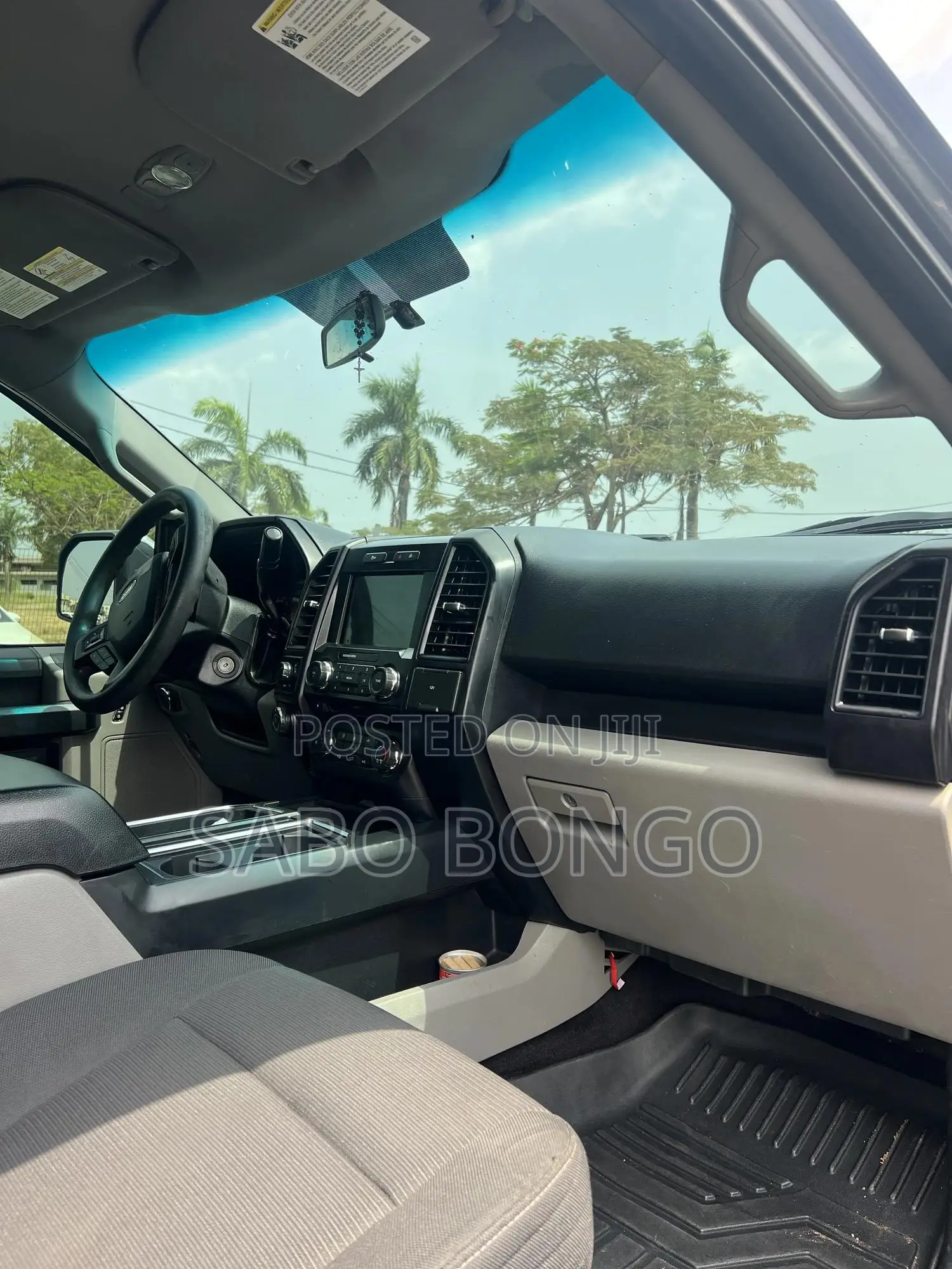 Ford F-150 XL 4x4 SuperCrew Cab Styleside 6.5 ft. box 157 in. WB 2017