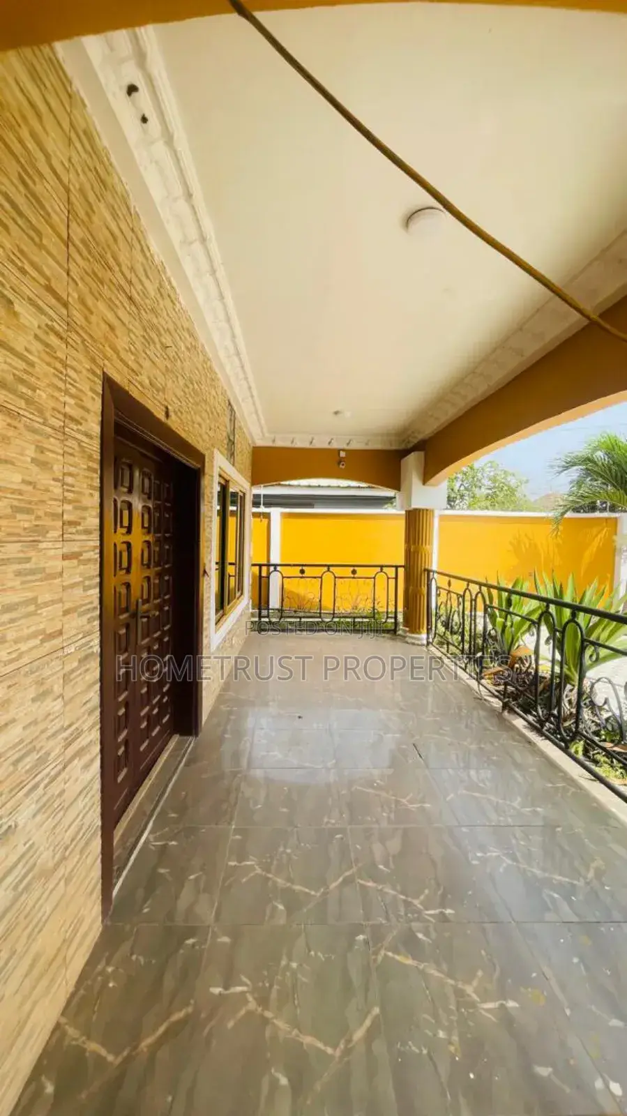 6bdrm House in Hometrust Properties, Housing Down for sale