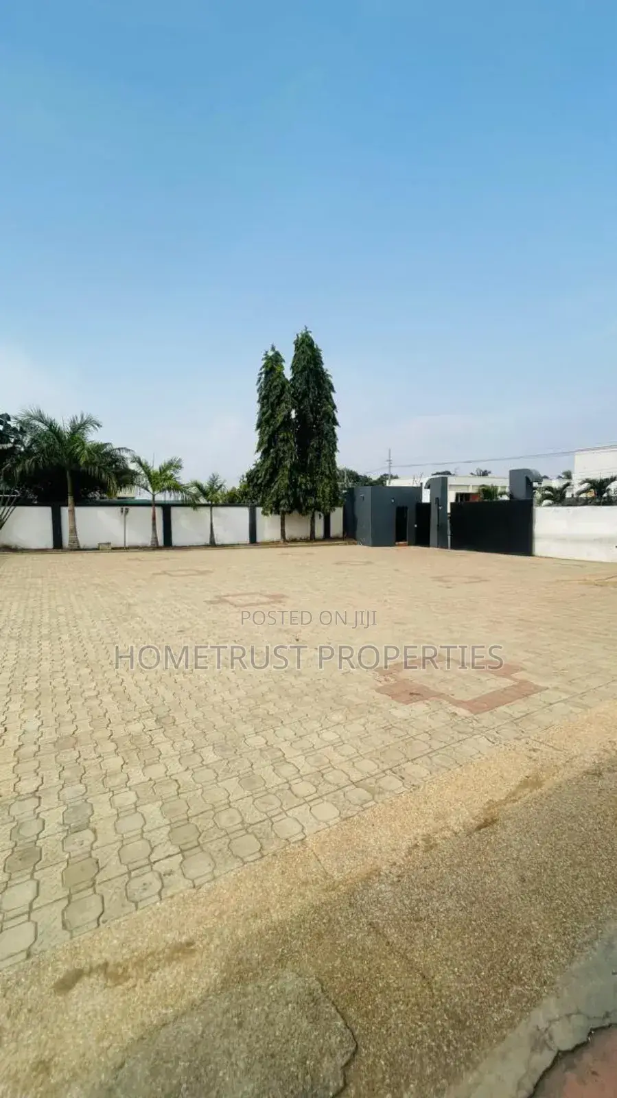 5bdrm House in Hometrust Properties, North Legon for rent