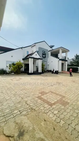 5bdrm House in Hometrust Properties, North Legon for rent