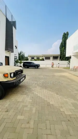 2bdrm Duplex in Hometrust Properties, North Legon for sale
