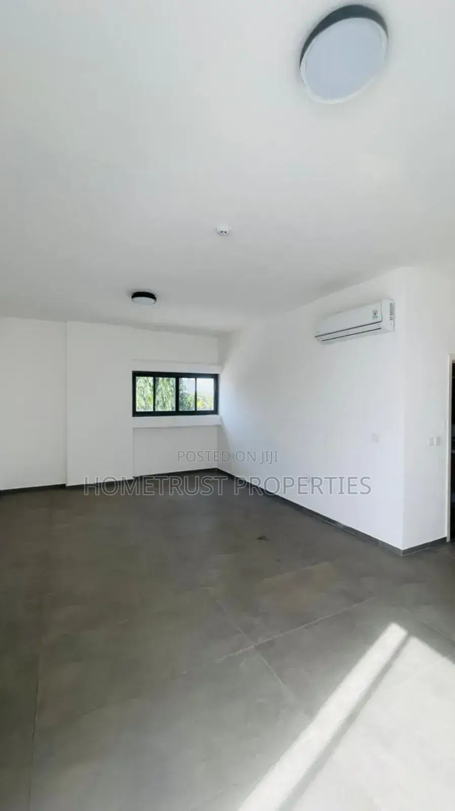 2bdrm Duplex in Hometrust Properties, North Legon for sale