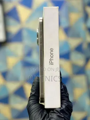 New Apple iPhone 16 Pro Max 256 GB White