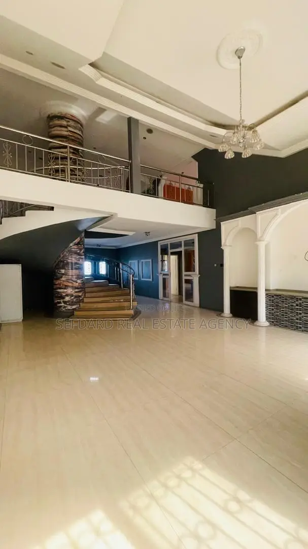 5bdrm House in North Legon for rent