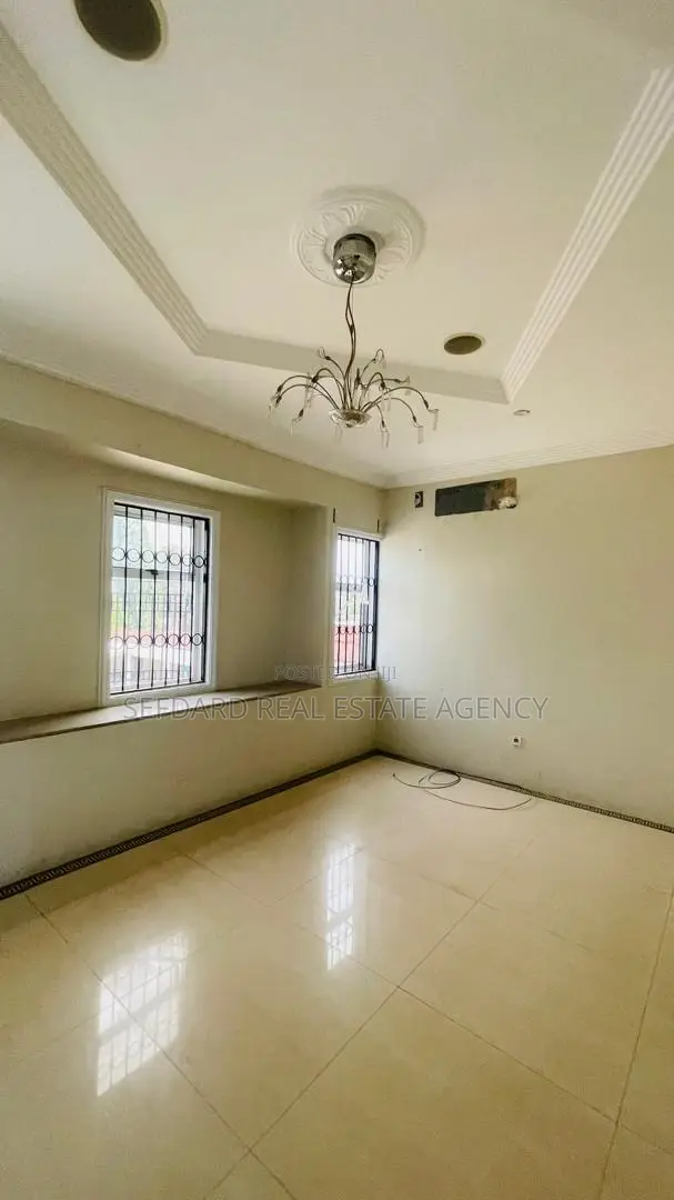 5bdrm House in North Legon for rent