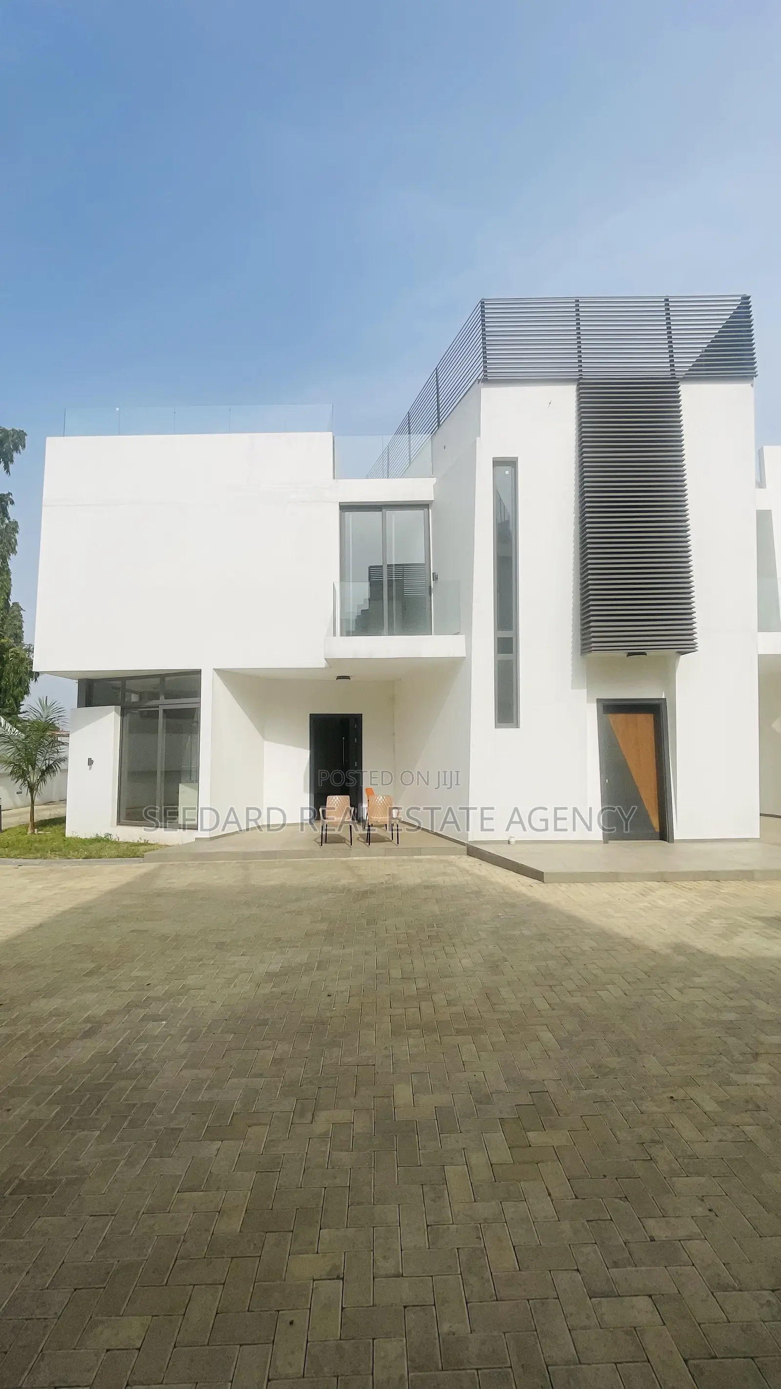 2bdrm Townhouse/Terrace in North Legon for sale