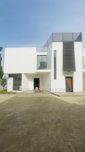 2bdrm Townhouse/Terrace in North Legon for sale