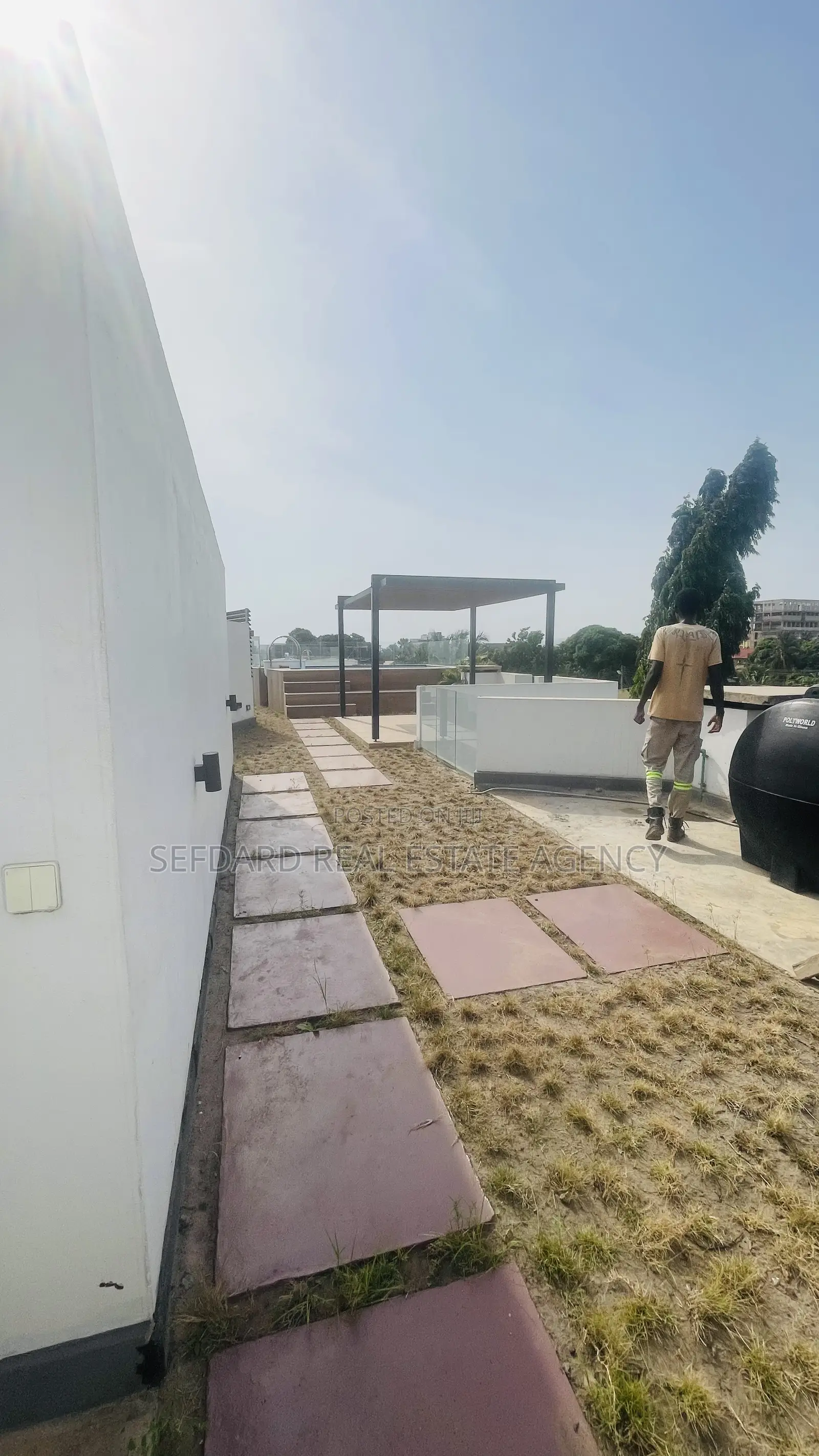 2bdrm Townhouse/Terrace in North Legon for sale