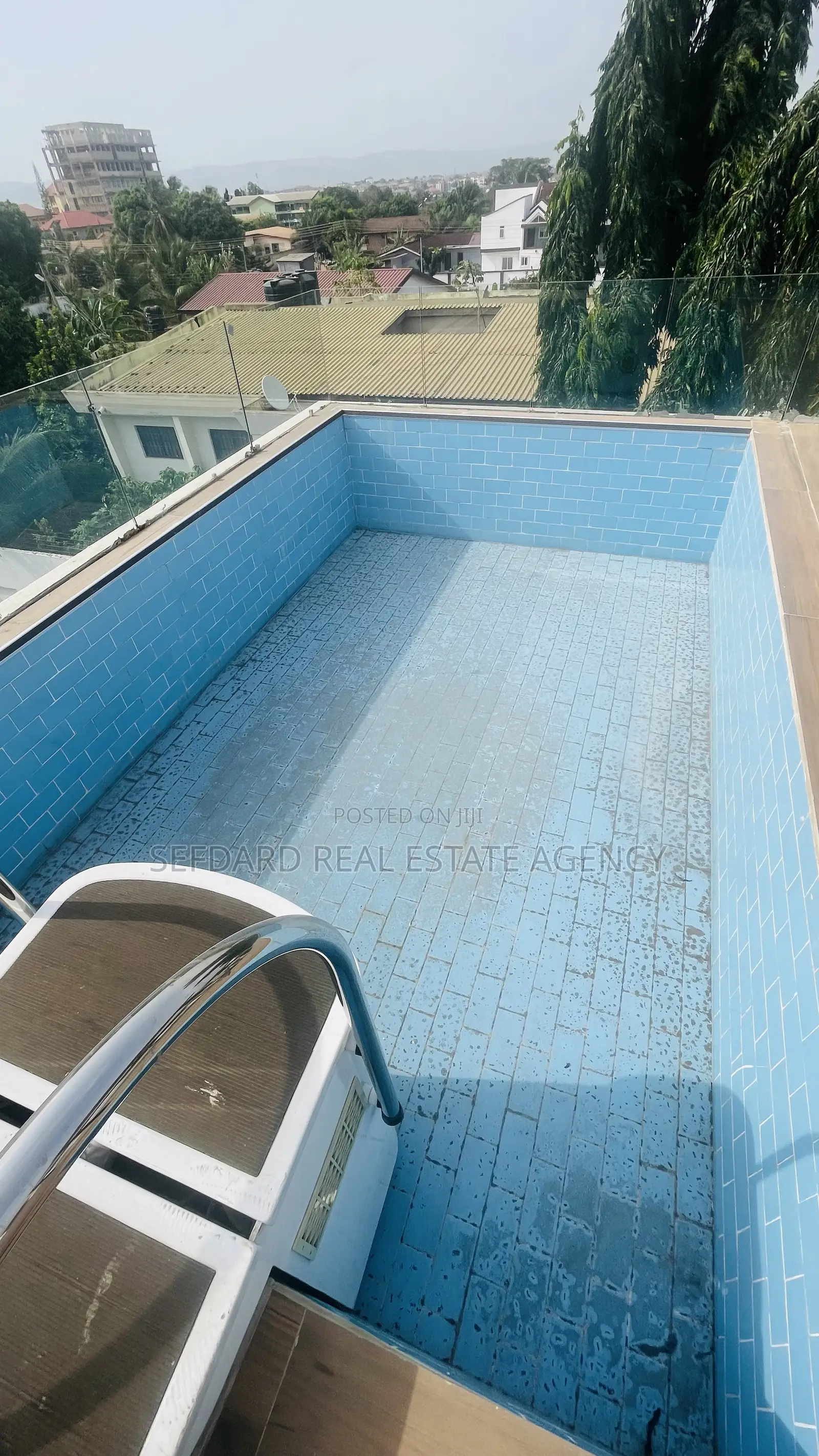 2bdrm Townhouse/Terrace in North Legon for sale