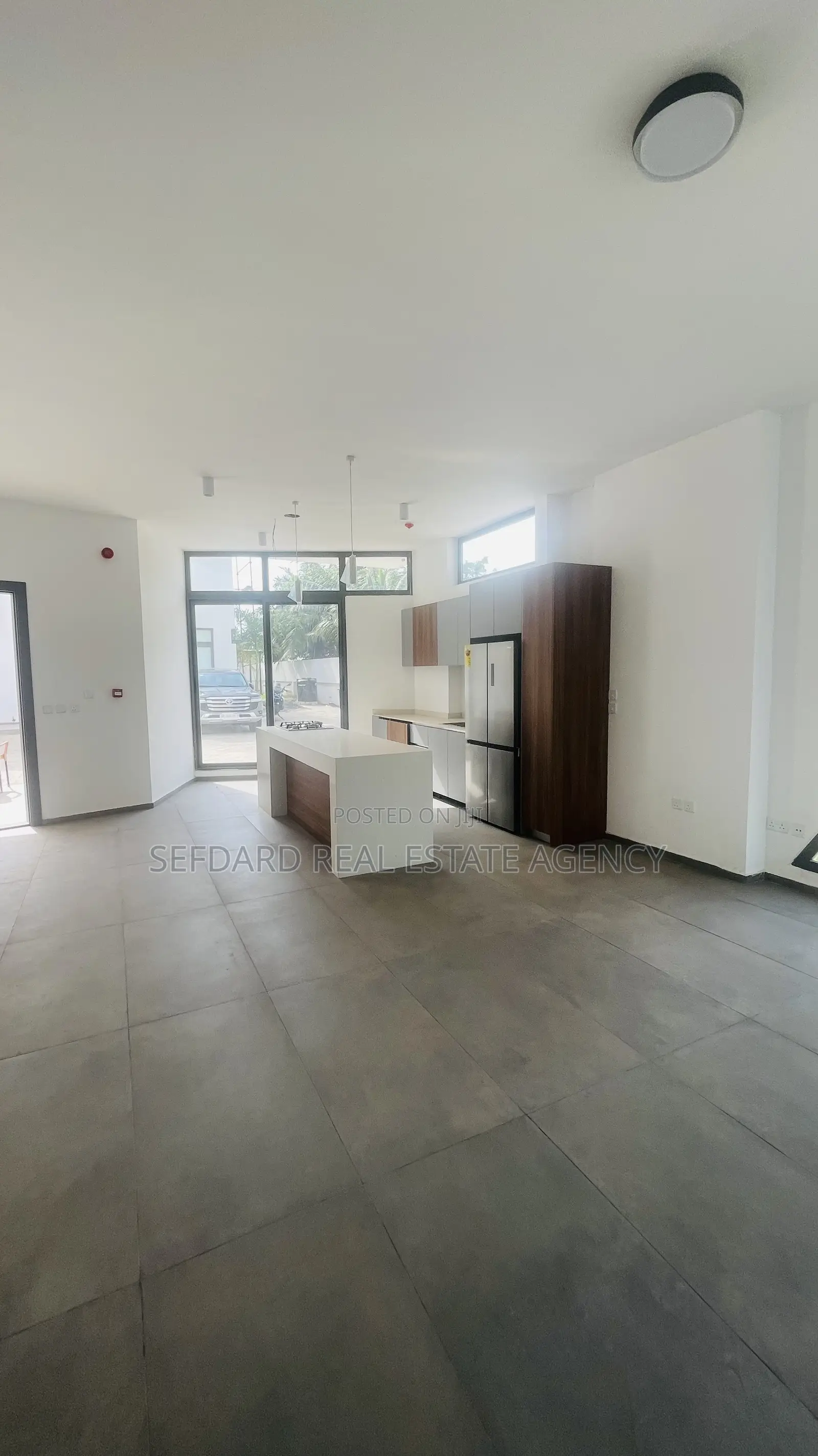 2bdrm Townhouse/Terrace in North Legon for sale