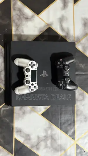 Play Station 4 Pro 14 Games