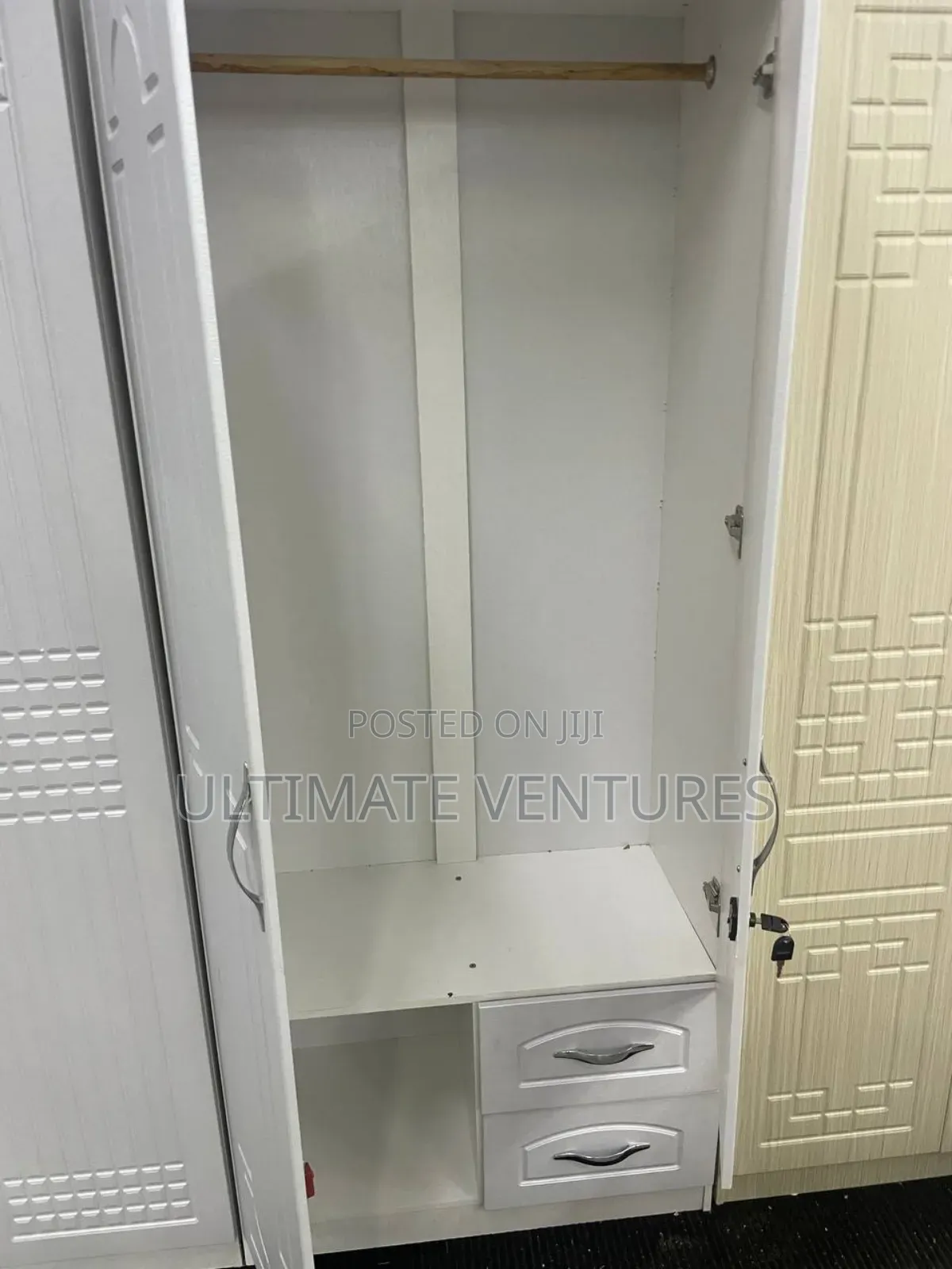 Wardrobe 4 in 1