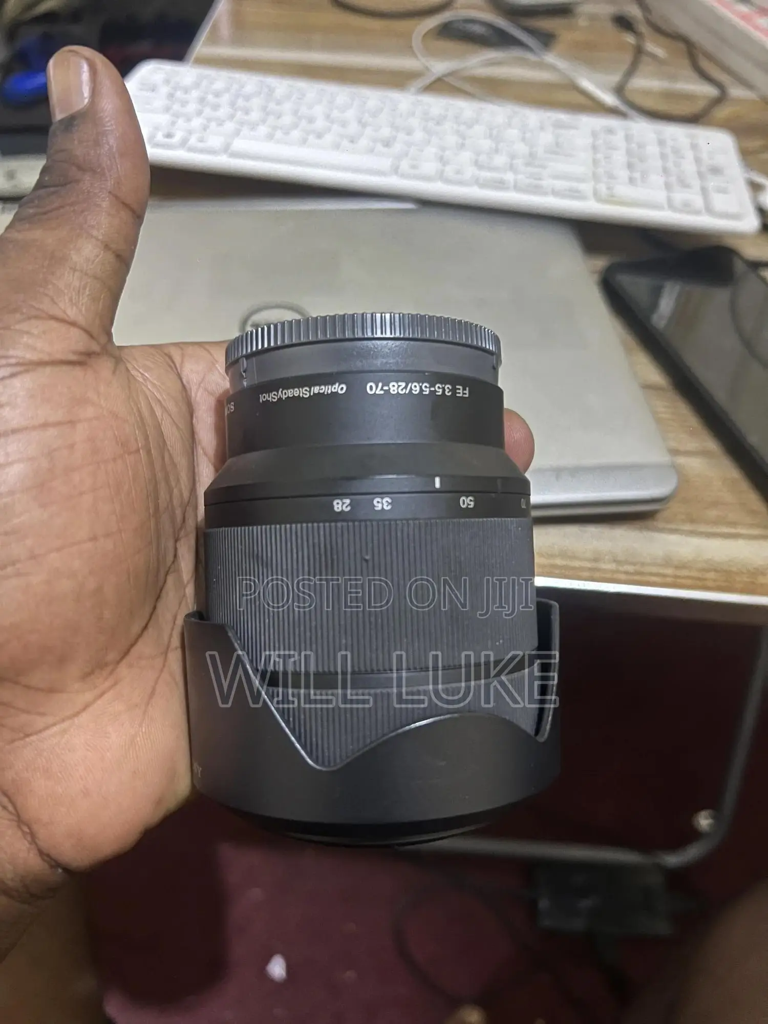 Sony 28-70mm Lens