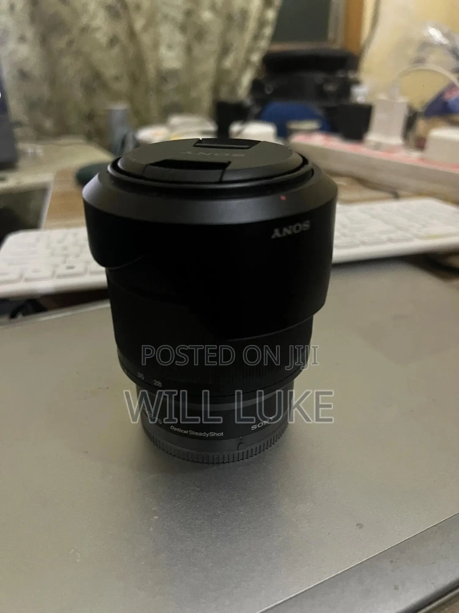 Sony 28-70mm Lens