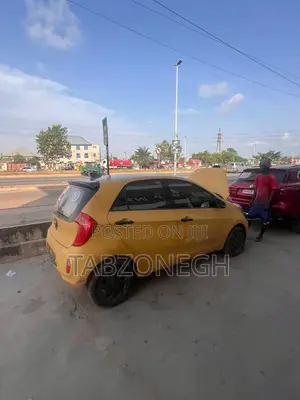 Kia Morning 2015 Yellow