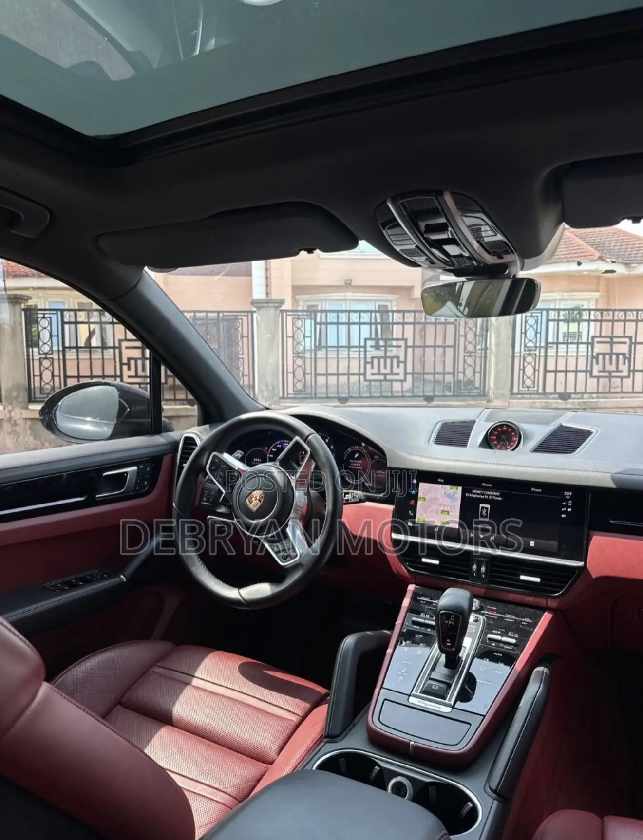 Porsche Cayenne Base AWD 2023 Black