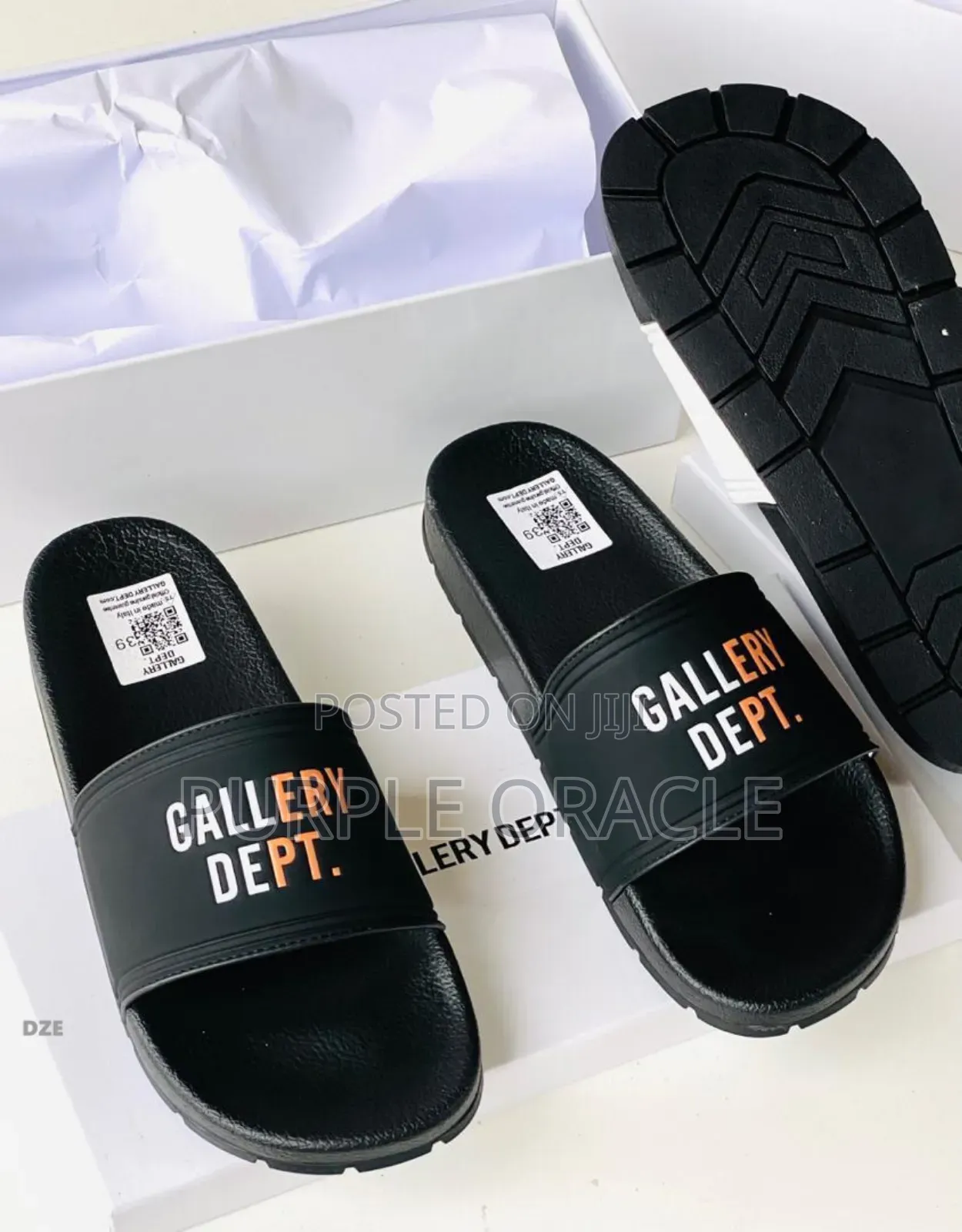 Gallery Dept Slides For Gentlemen