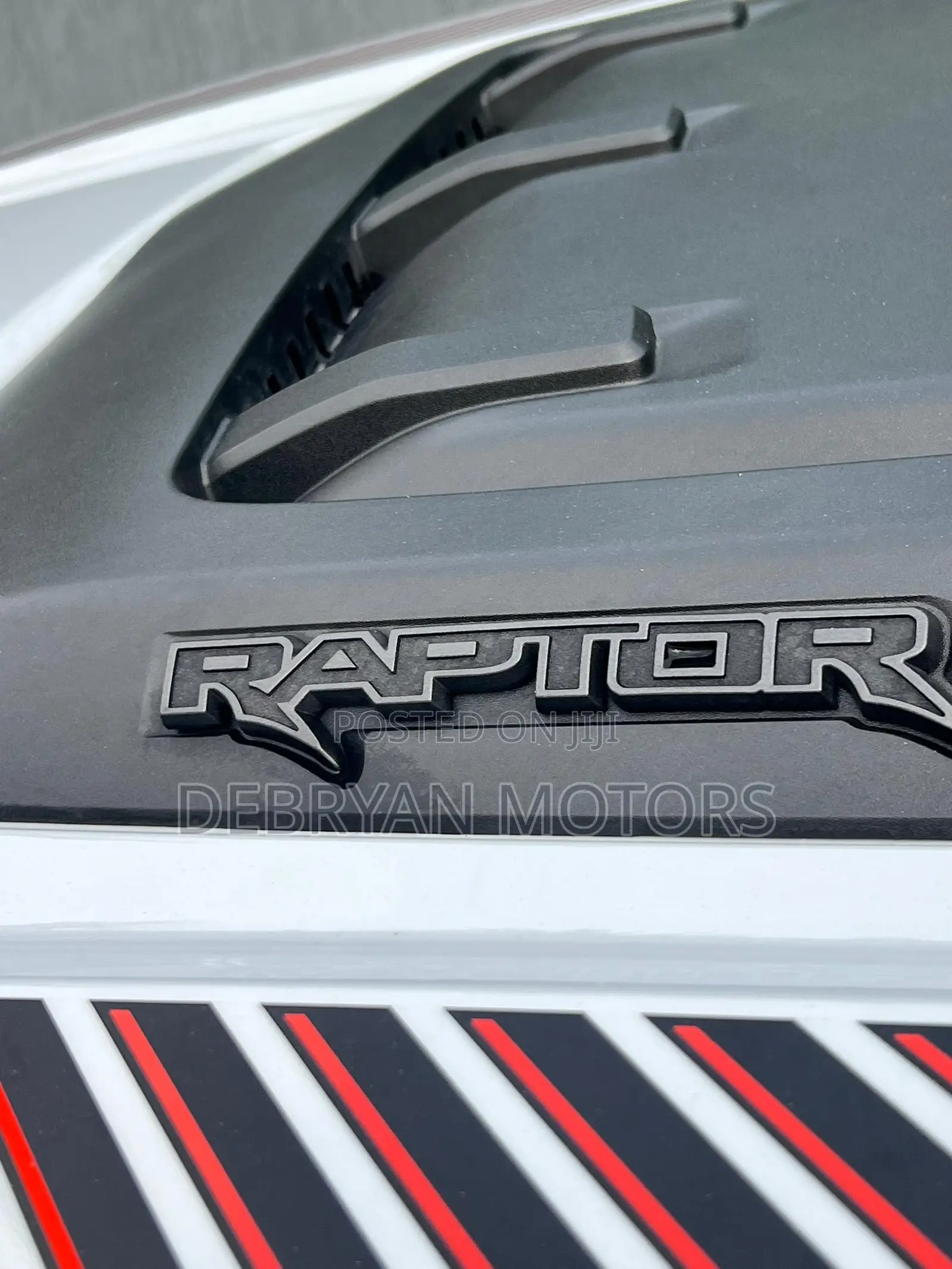 Ford F-150 Raptor 4WD SuperCrew 5.5' Box 2025 White