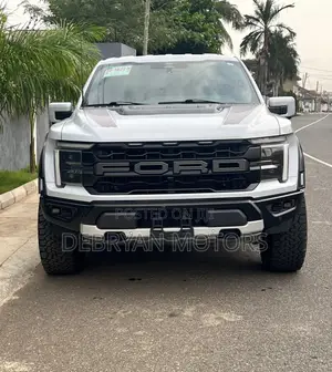 Ford F-150 Raptor 4WD SuperCrew 5.5' Box 2025 White