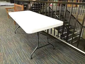 Plastic Folding Tanble