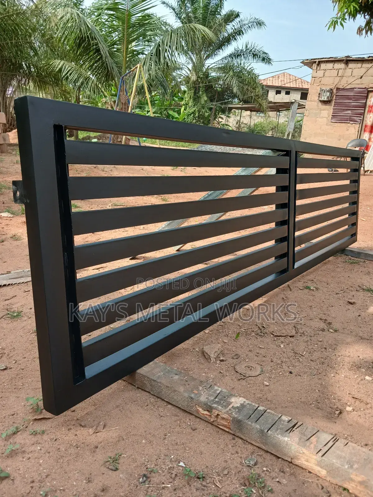 Modern Galvanized Metal Fence Wall Design | Strong Durable