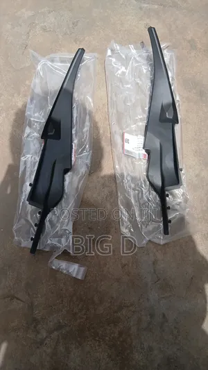 Honda Civic 2016 Wiper Panel Ends Pair