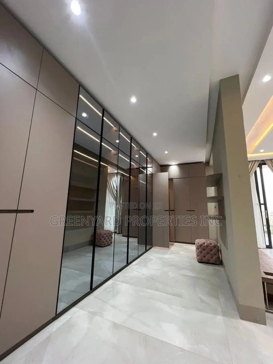 Furnished 4bdrm House in Hills, East Legon for sale