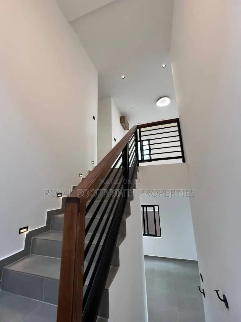 4bdrm House in Royal Footprints, Adenta for sale