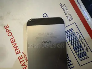 Apple iPhone 5s 16 GB Black