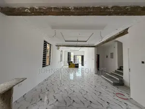4bdrm House in Baatsona Total for sale