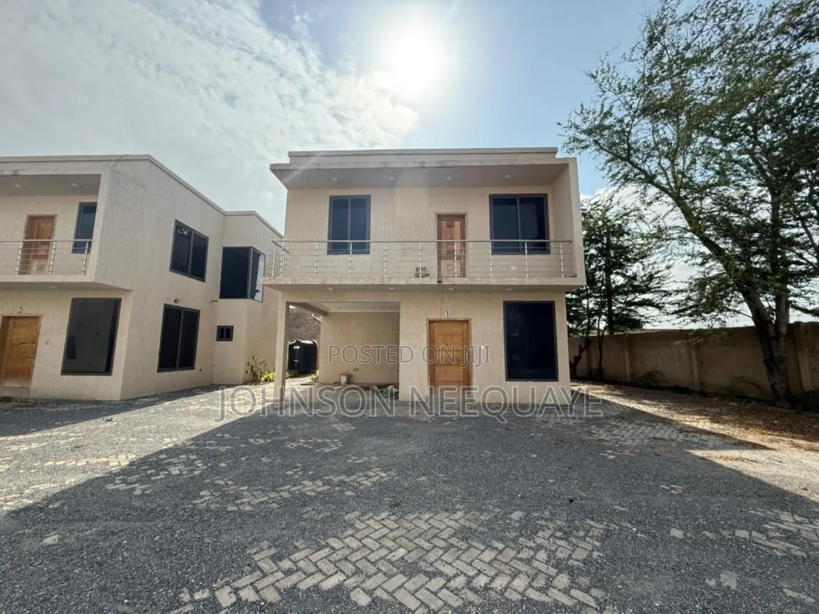 3bdrm House in School Junction for sale
