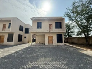 3bdrm House in School Junction for sale