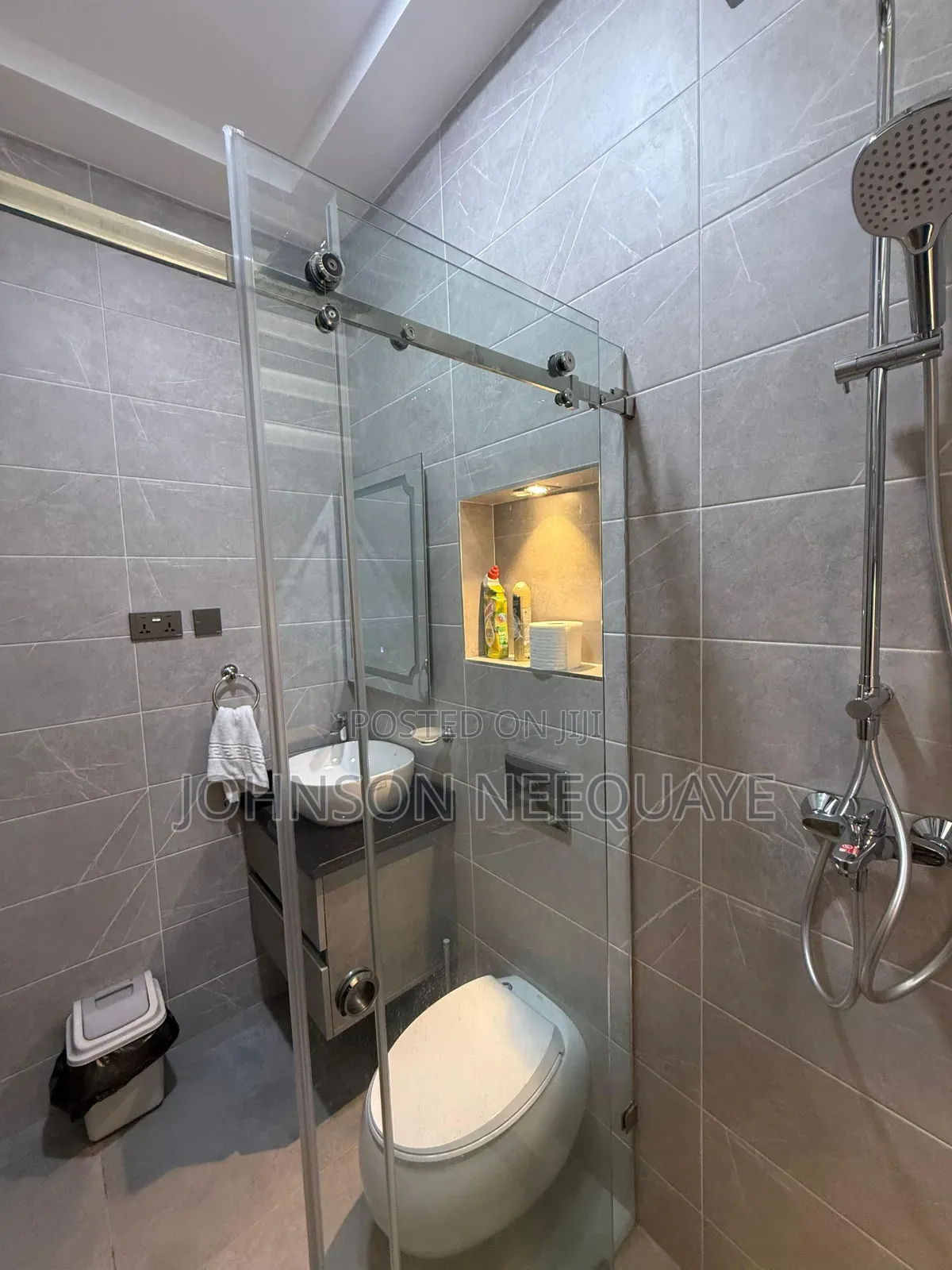 Furnished 3bdrm House in Baatsona Total for sale